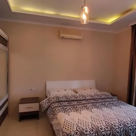 Lägenhet Kestel Homes *